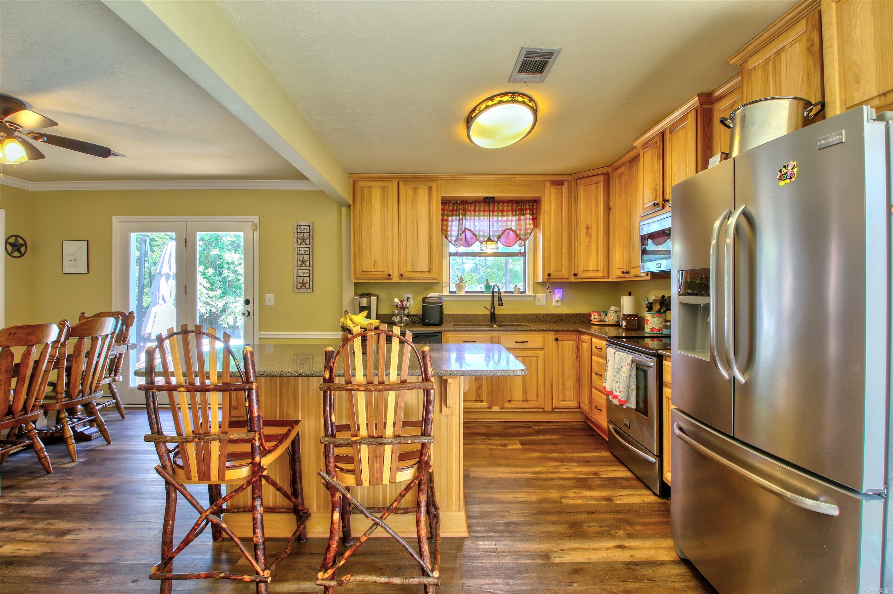 KIMBERLY MANOR ADDN - Residential