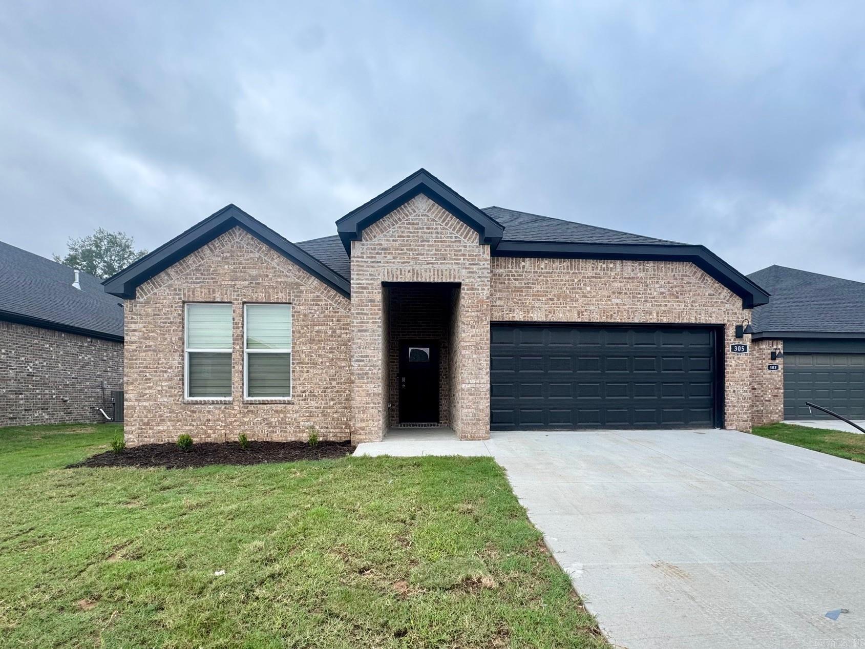 THE RESERVE AT COUNTRY CLUB PHAS - Residential