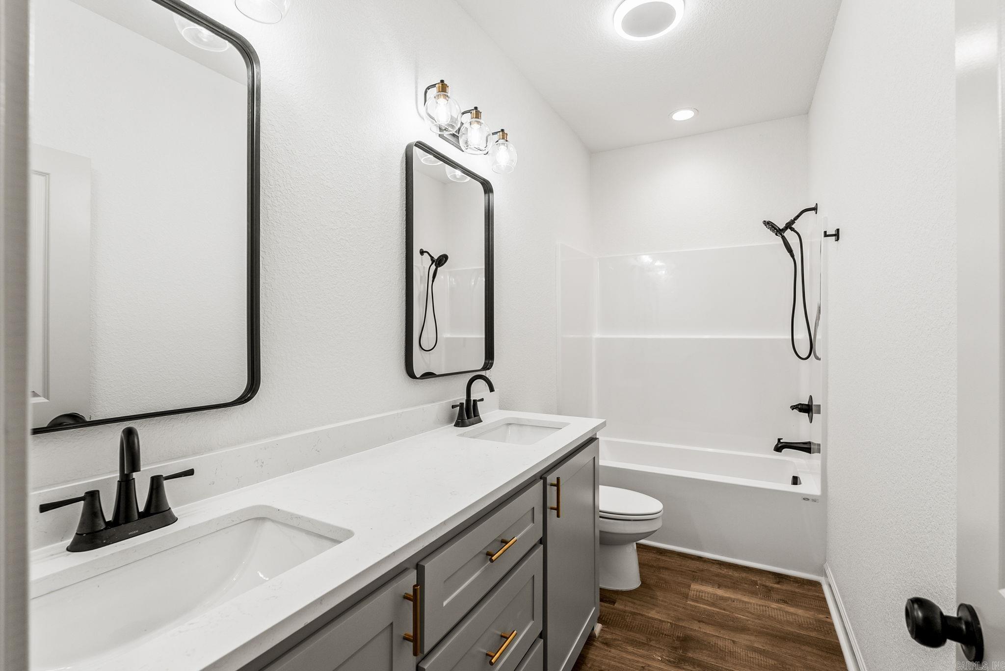 Ridgewood - Residential