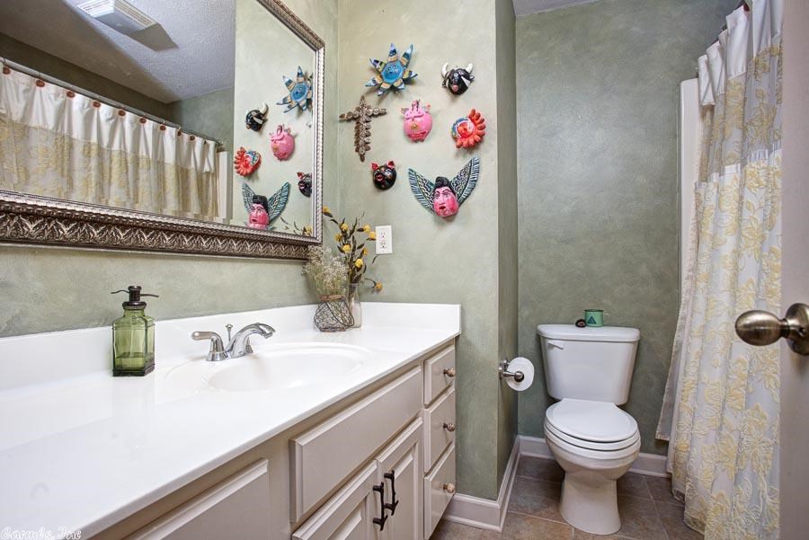 COUNTRY CLUB OF ARK THE - Residential