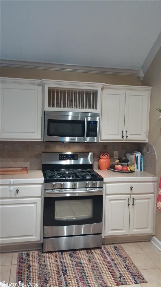 COUNTRY CLUB OF ARK THE - Residential