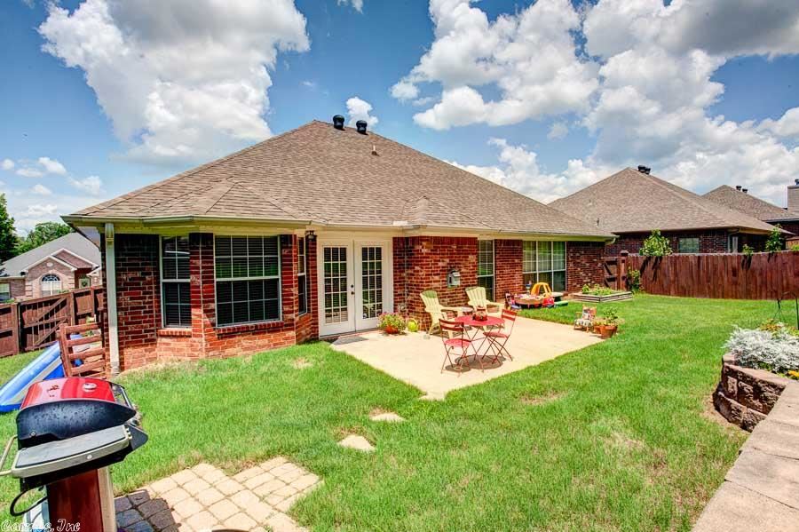 COUNTRY CLUB OF ARK THE - Residential