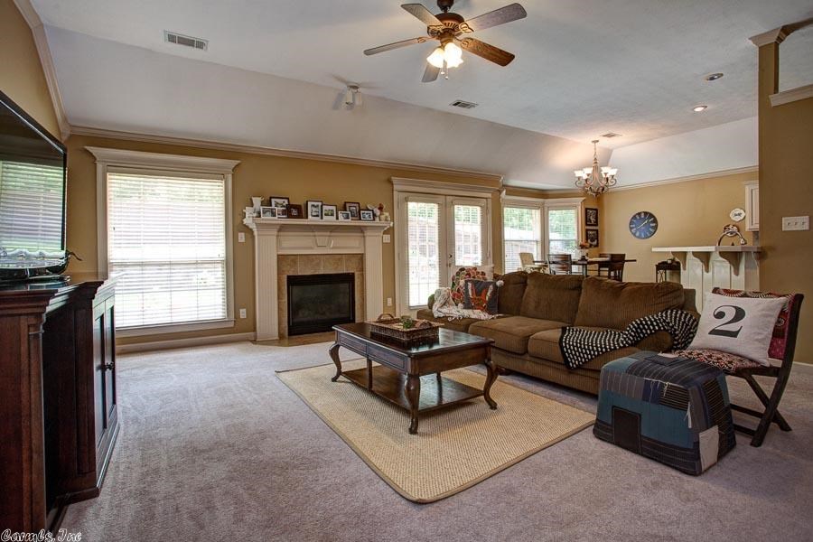 COUNTRY CLUB OF ARK THE - Residential