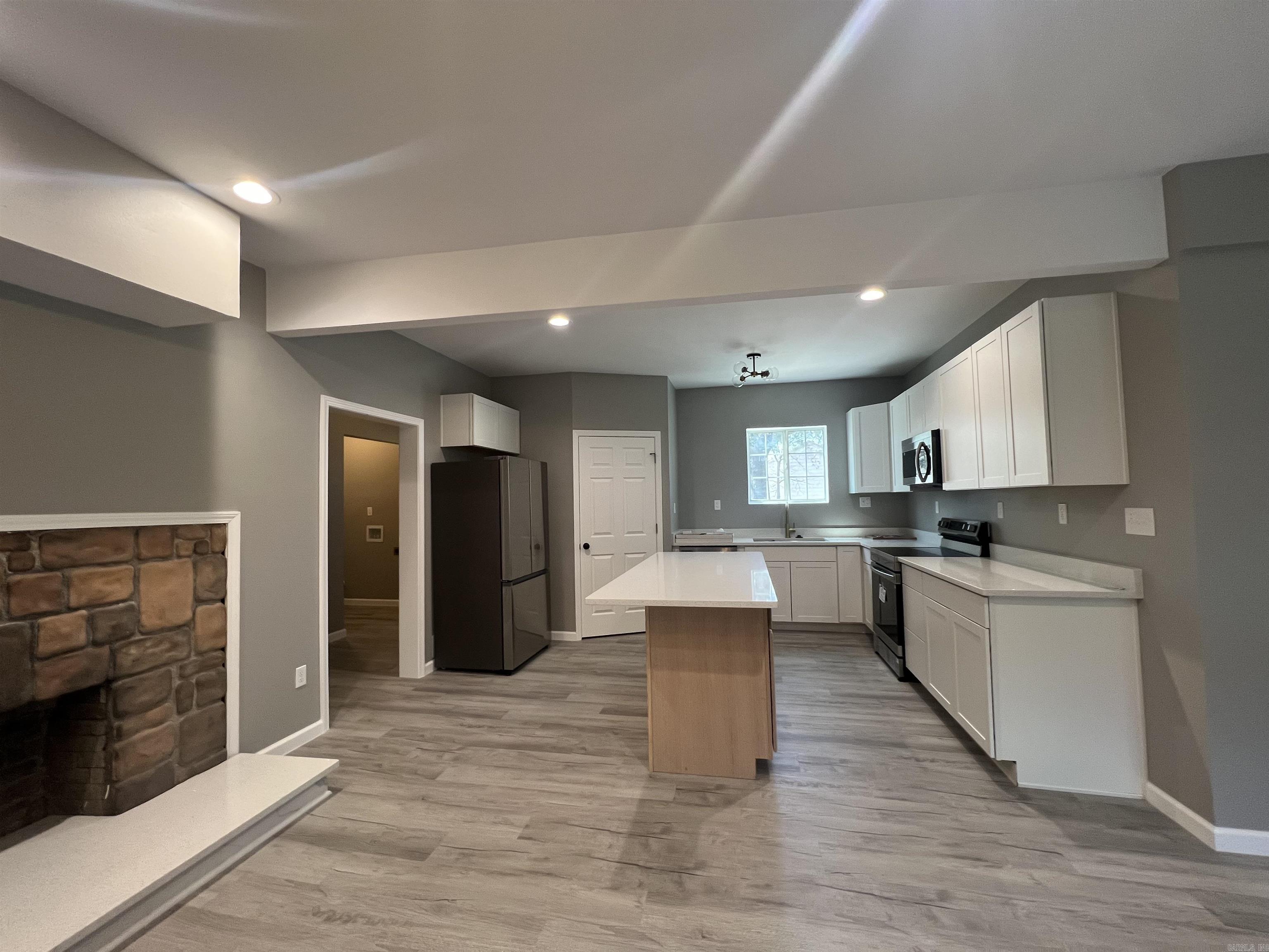 MOORES ADDITION TO SHS - Residential