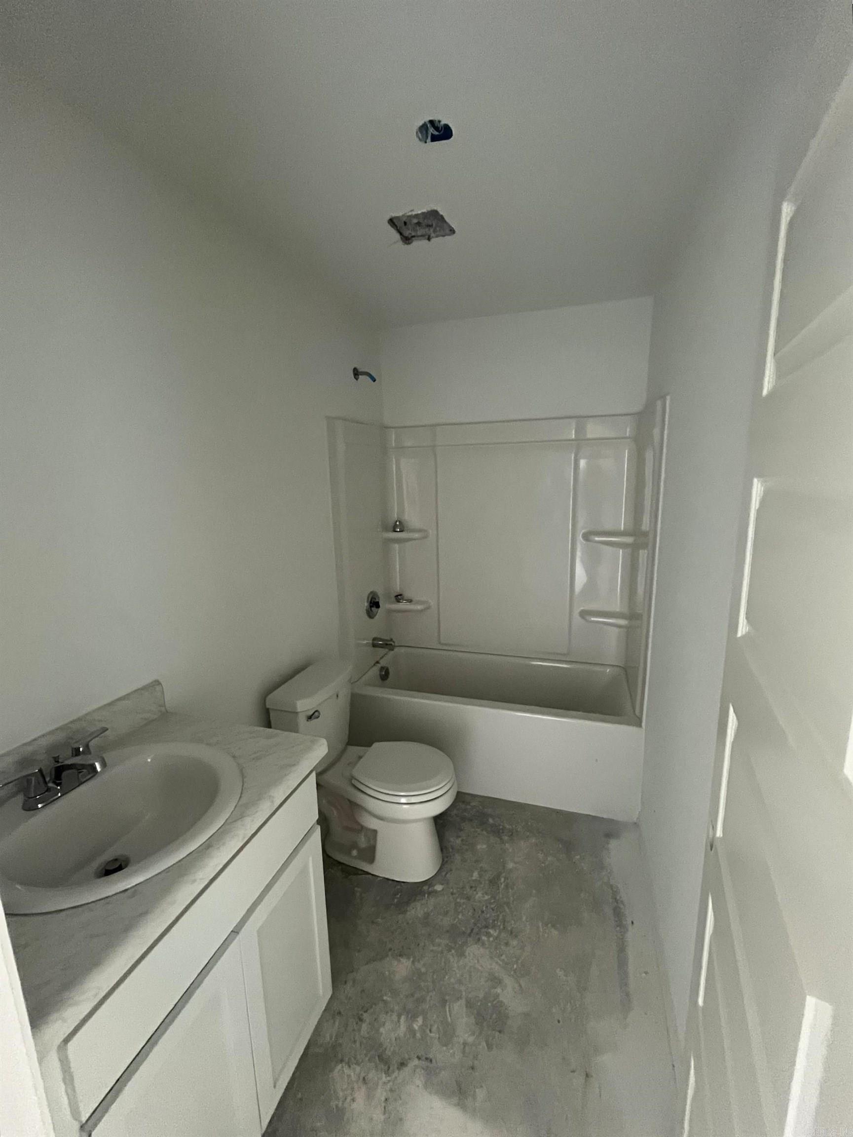 SOUTHFORK RANCH S/D PH I - Residential