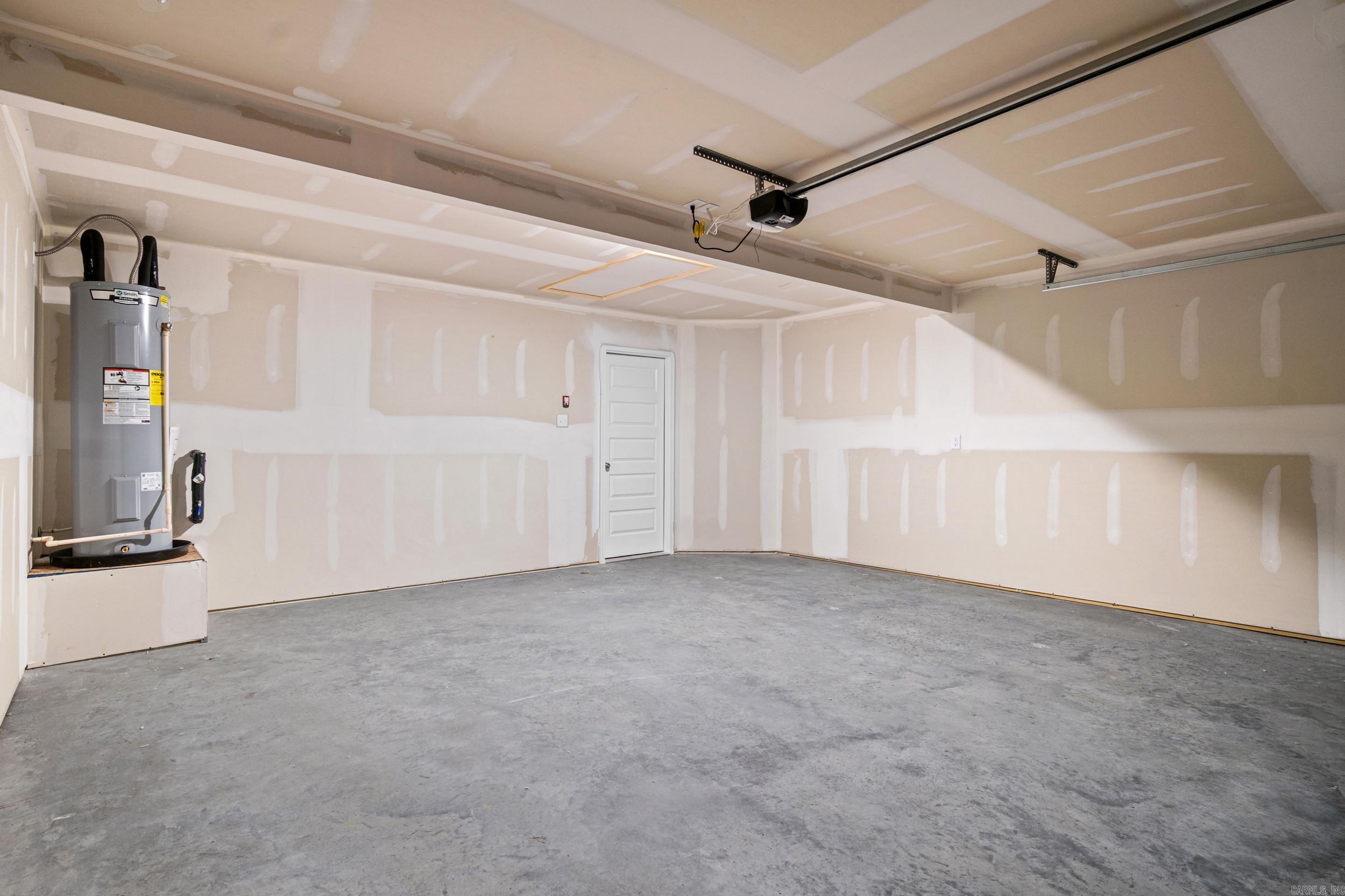 SOUTHFORK RANCH S/D PH I - Residential
