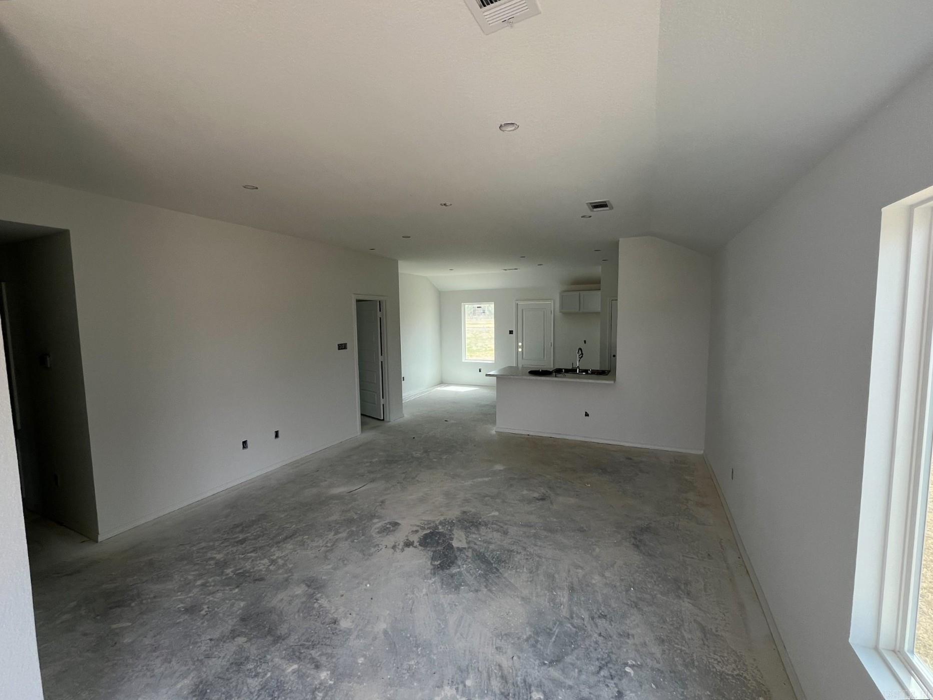 SOUTHFORK RANCH S/D PH I - Residential