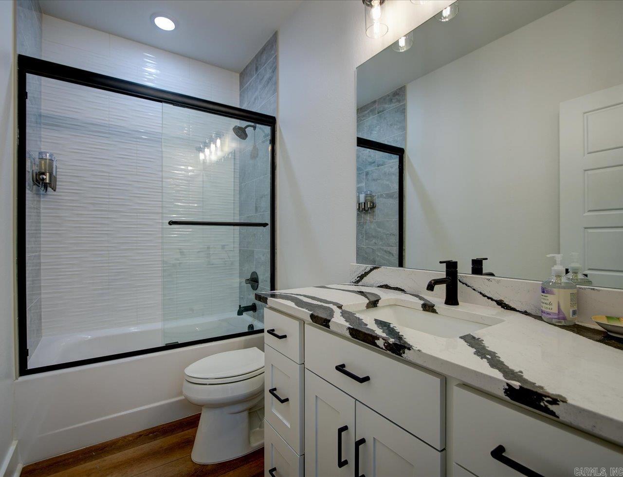 Lake Forest Shores - Residential