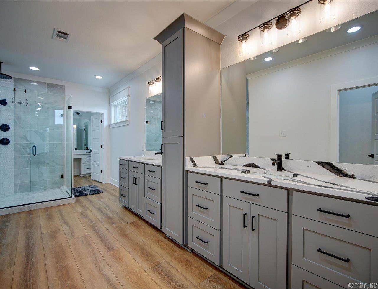 Lake Forest Shores - Residential