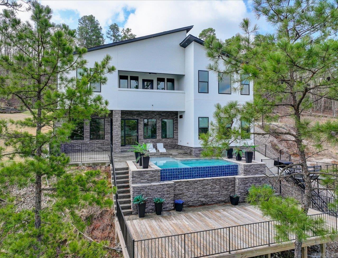 Lake Forest Shores - Residential
