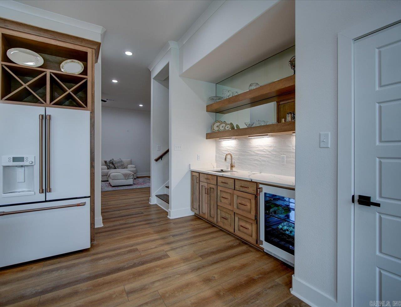 Lake Forest Shores - Residential
