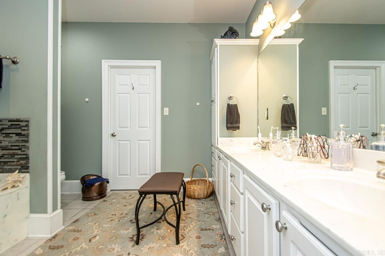 THE ARBORS AT STAGECOACH VILLAGE - Residential