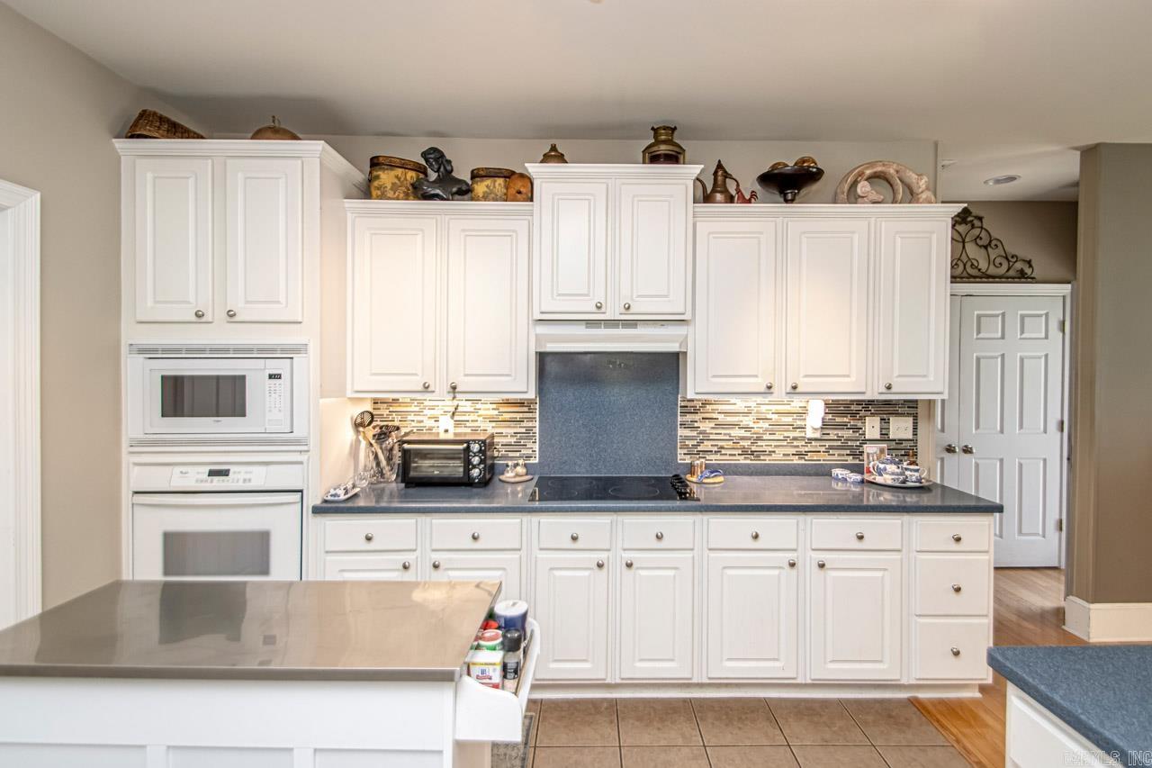 THE ARBORS AT STAGECOACH VILLAGE - Residential