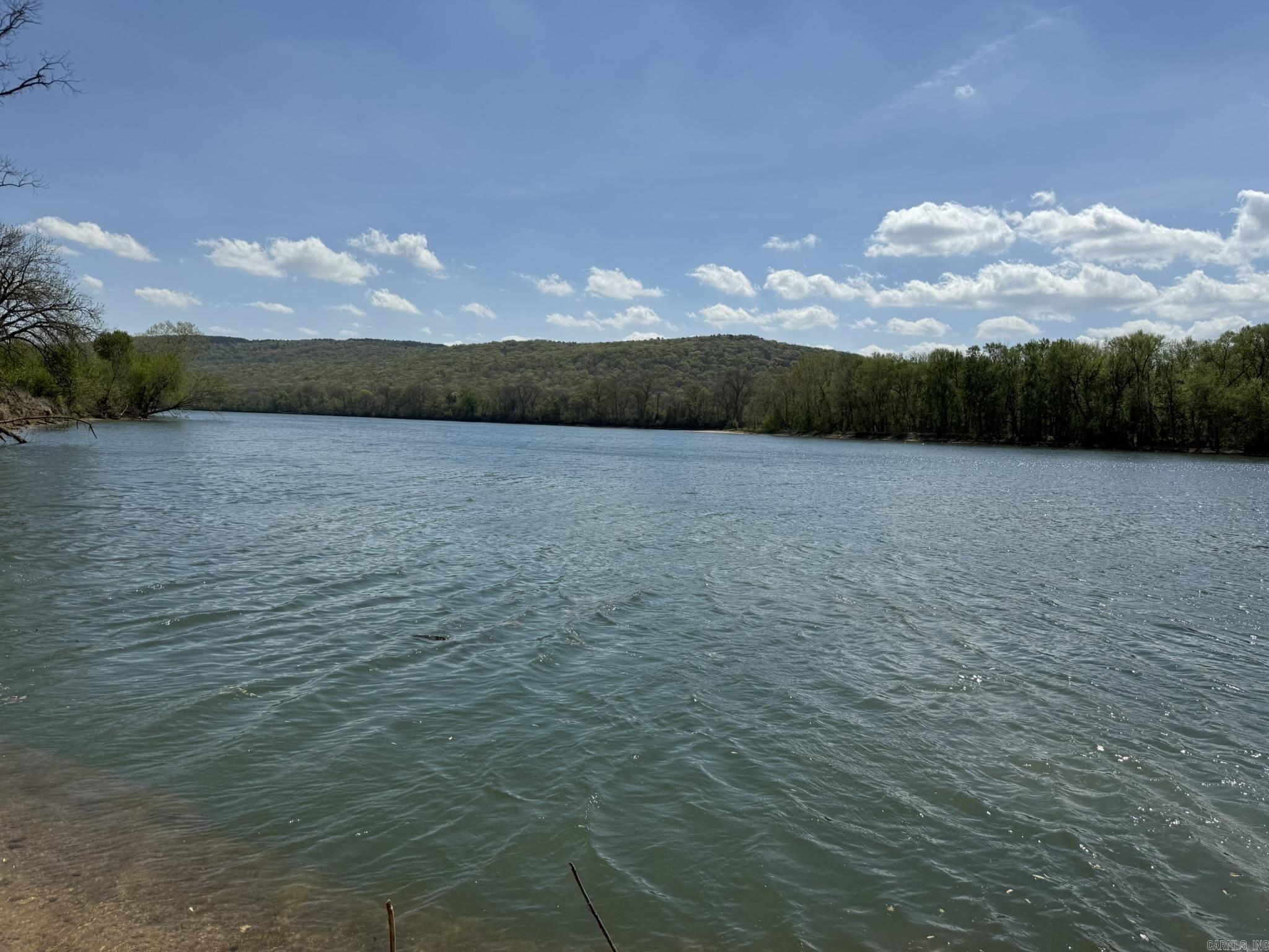 EAGLE BOTTOMS - Land