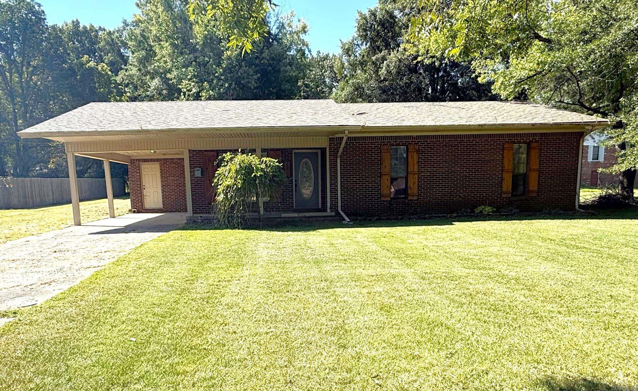 Charming 3-Bedroom Home with Outbuilding on Spacious Lot! Welcome to 1120 Frisco Lane, a well-kept property offering 3 bedrooms, 2 bathrooms, and 1,286 sq. ft. of living space. This home sits on a 0.38-acre lot with a fenced backyard, providing the perfect setting for outdoor gatherings, pets, or play space. Inside, youāll find a functional and inviting layout designed for both comfort and convenience. An added highlight is the outbuilding with electricity already installed ideal for a workshop, hobby area, or additional storage. Move-in ready and full of potential, 1120 Frisco Lane is a must-see!