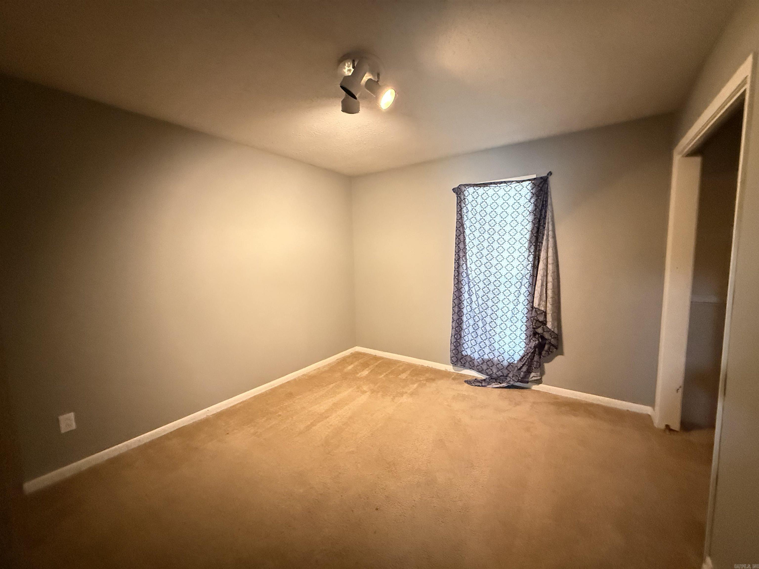 PIGGOTT - Residential
