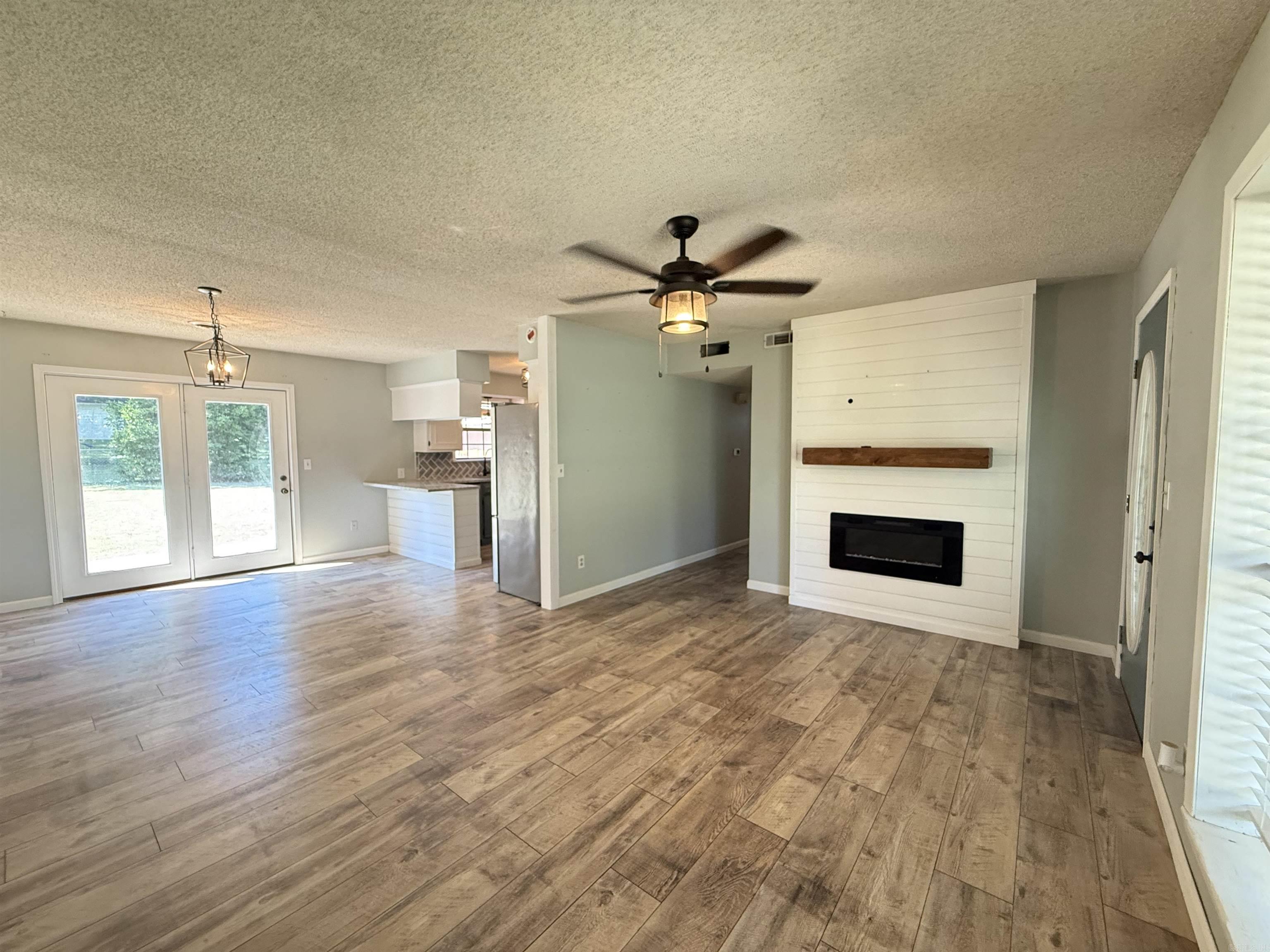 PIGGOTT - Residential
