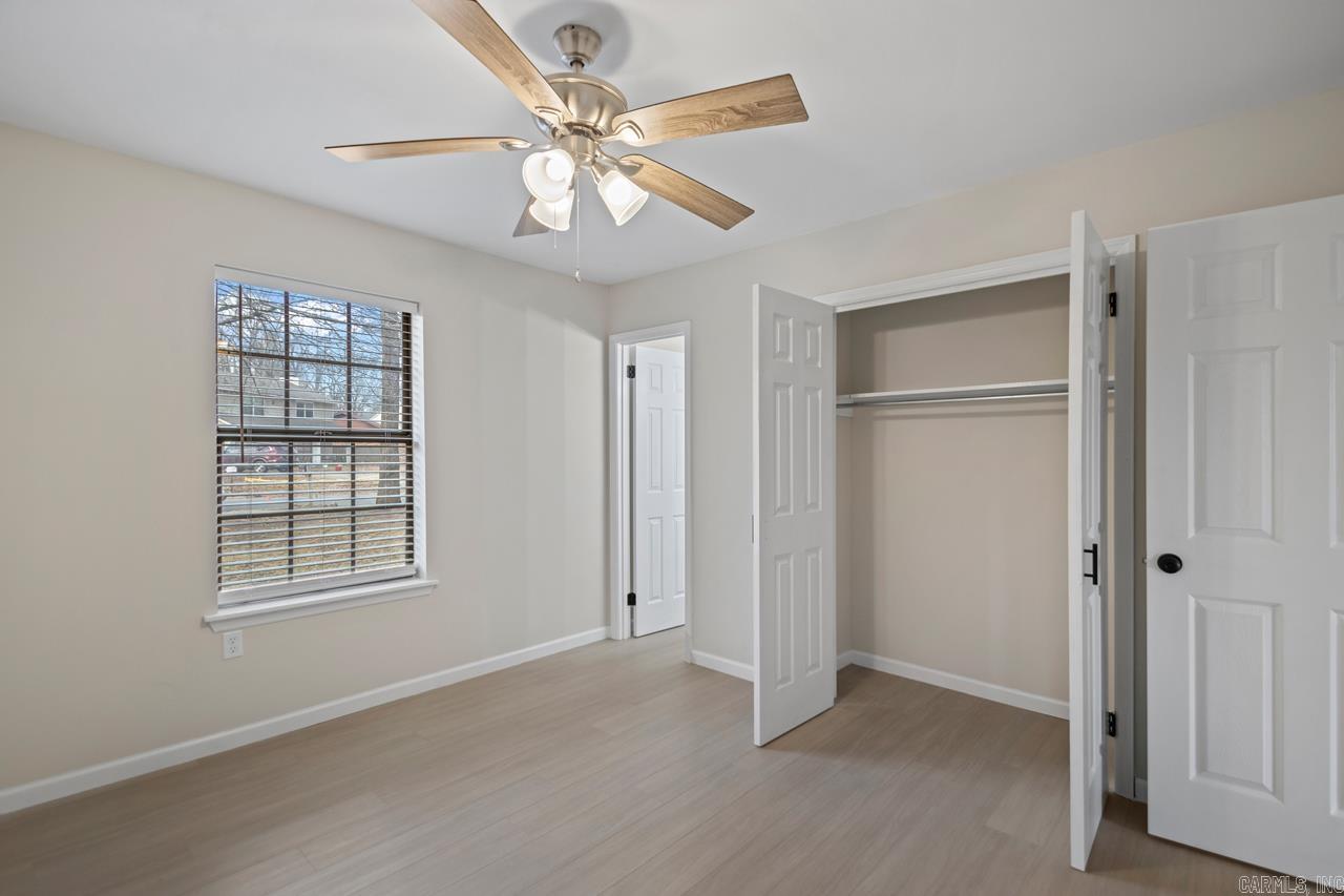 SMOKING OAKS ADD - Residential