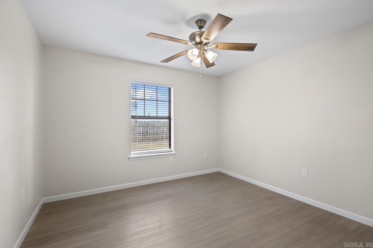 SMOKING OAKS ADD - Residential