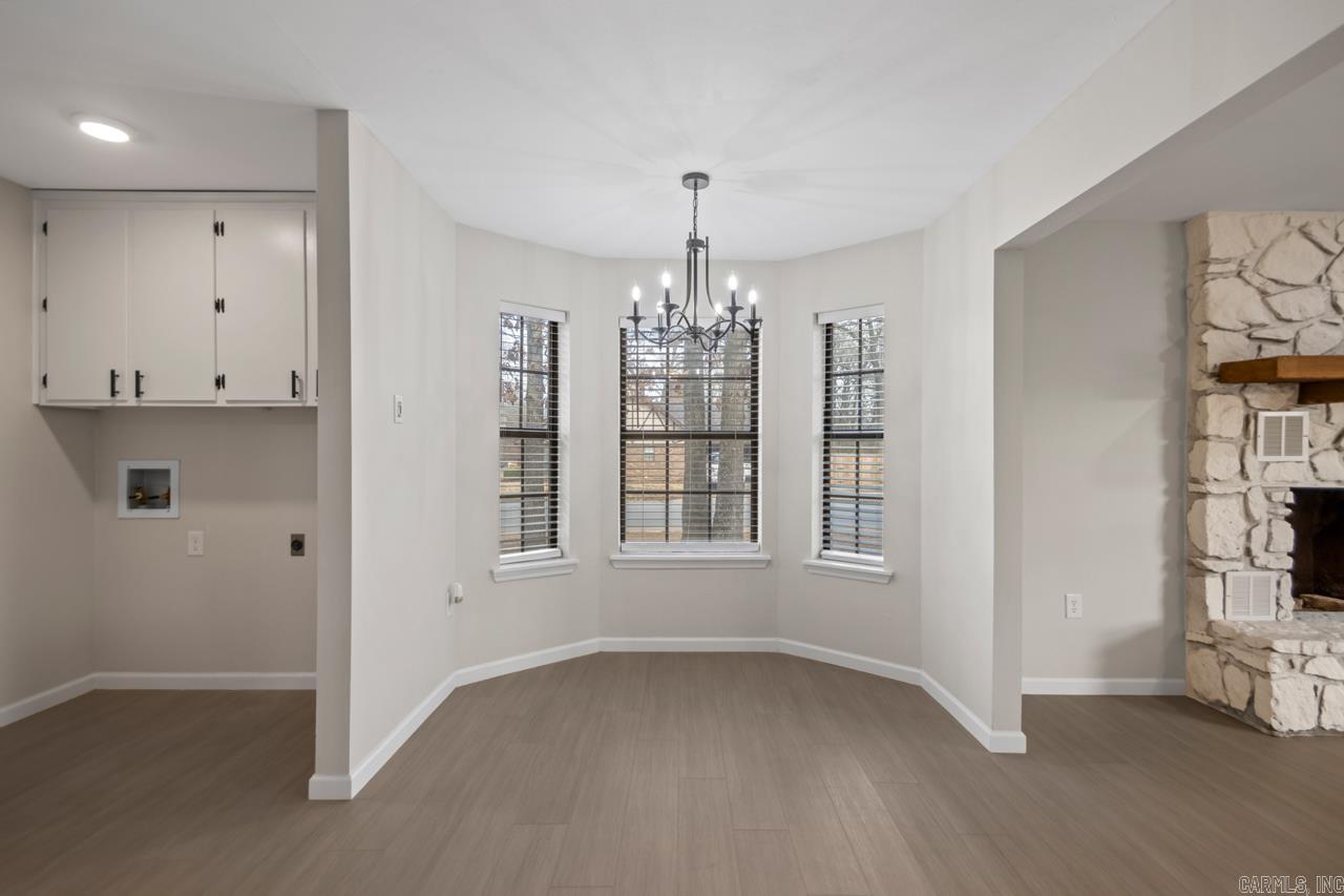 SMOKING OAKS ADD - Residential