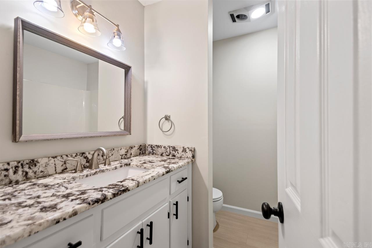 SMOKING OAKS ADD - Residential