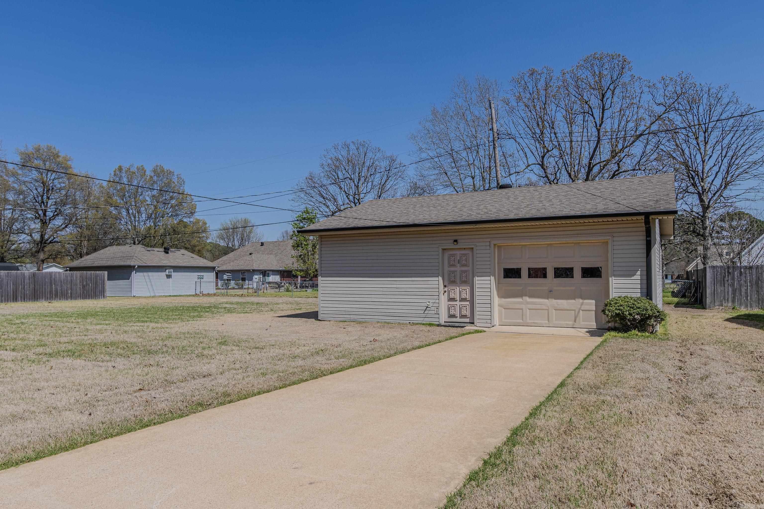 BLACKWOOD - Residential