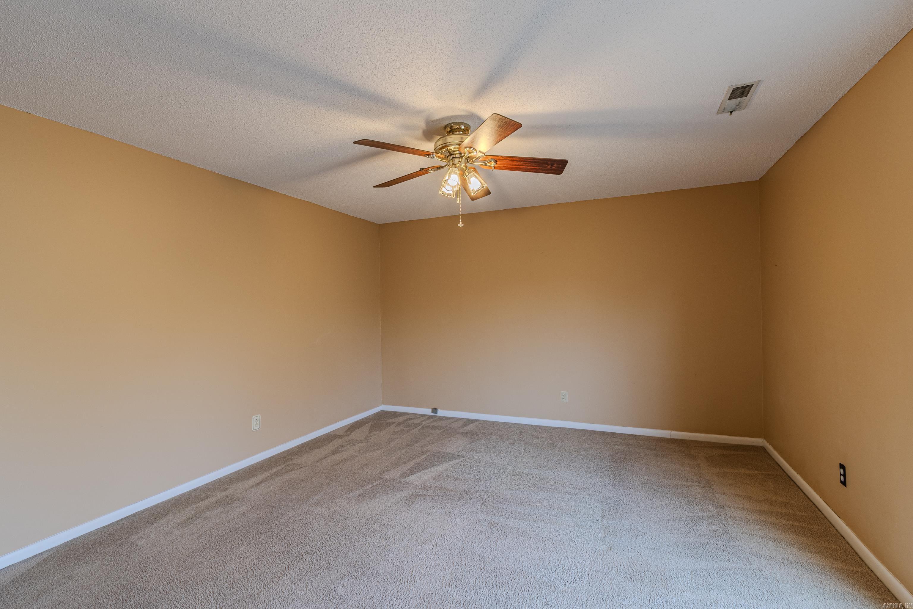 BLACKWOOD - Residential