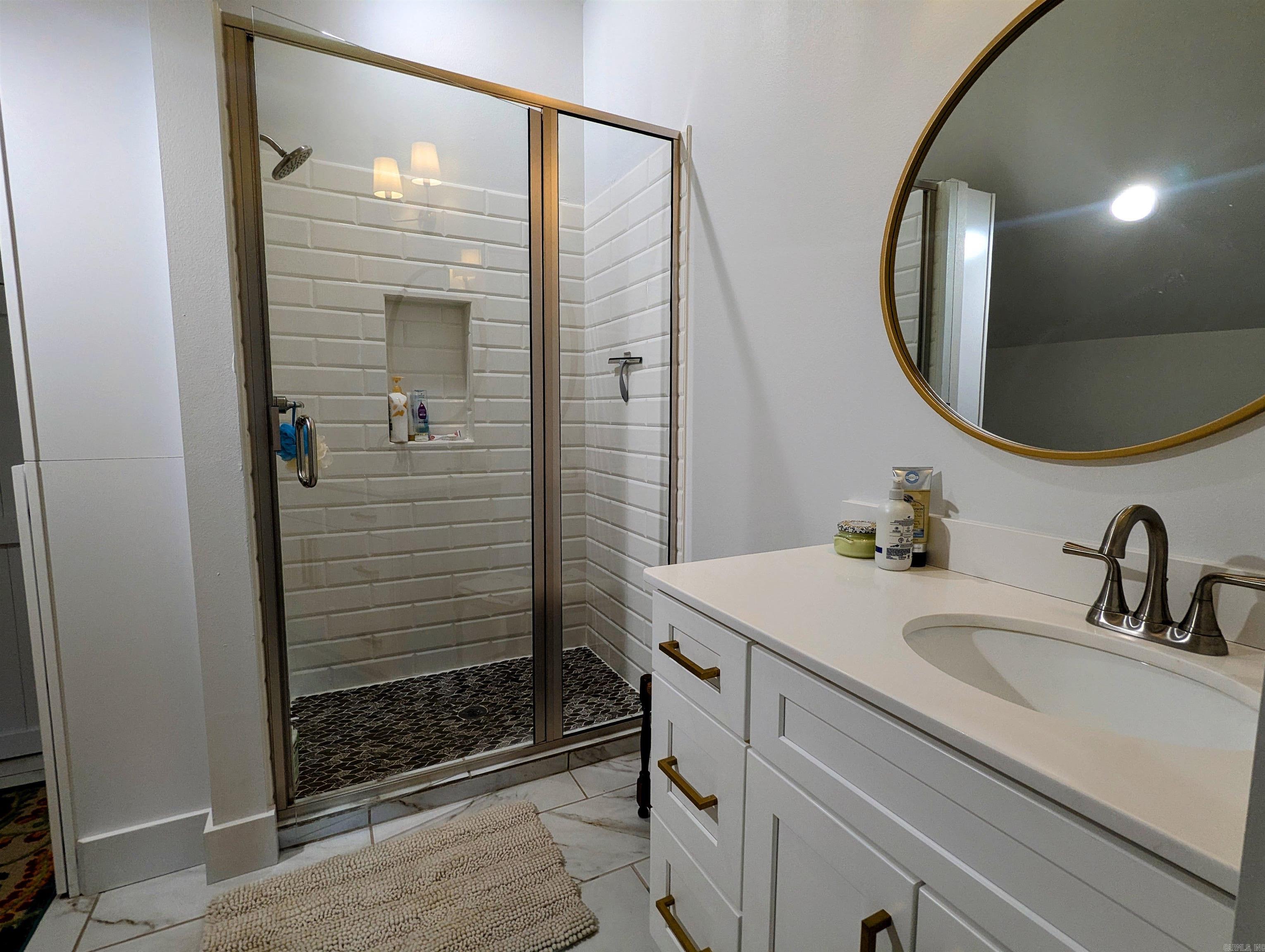 RIVER DRIVE ESTATES - SOUTH - Residential