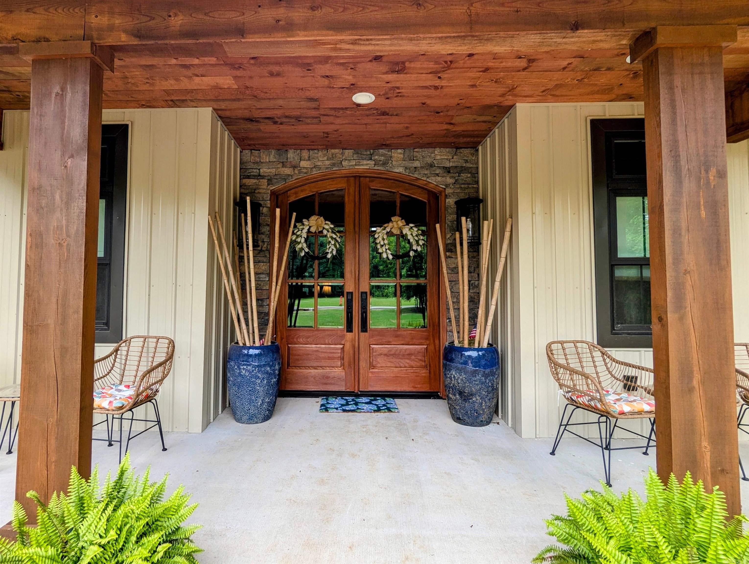 RIVER DRIVE ESTATES - SOUTH - Residential