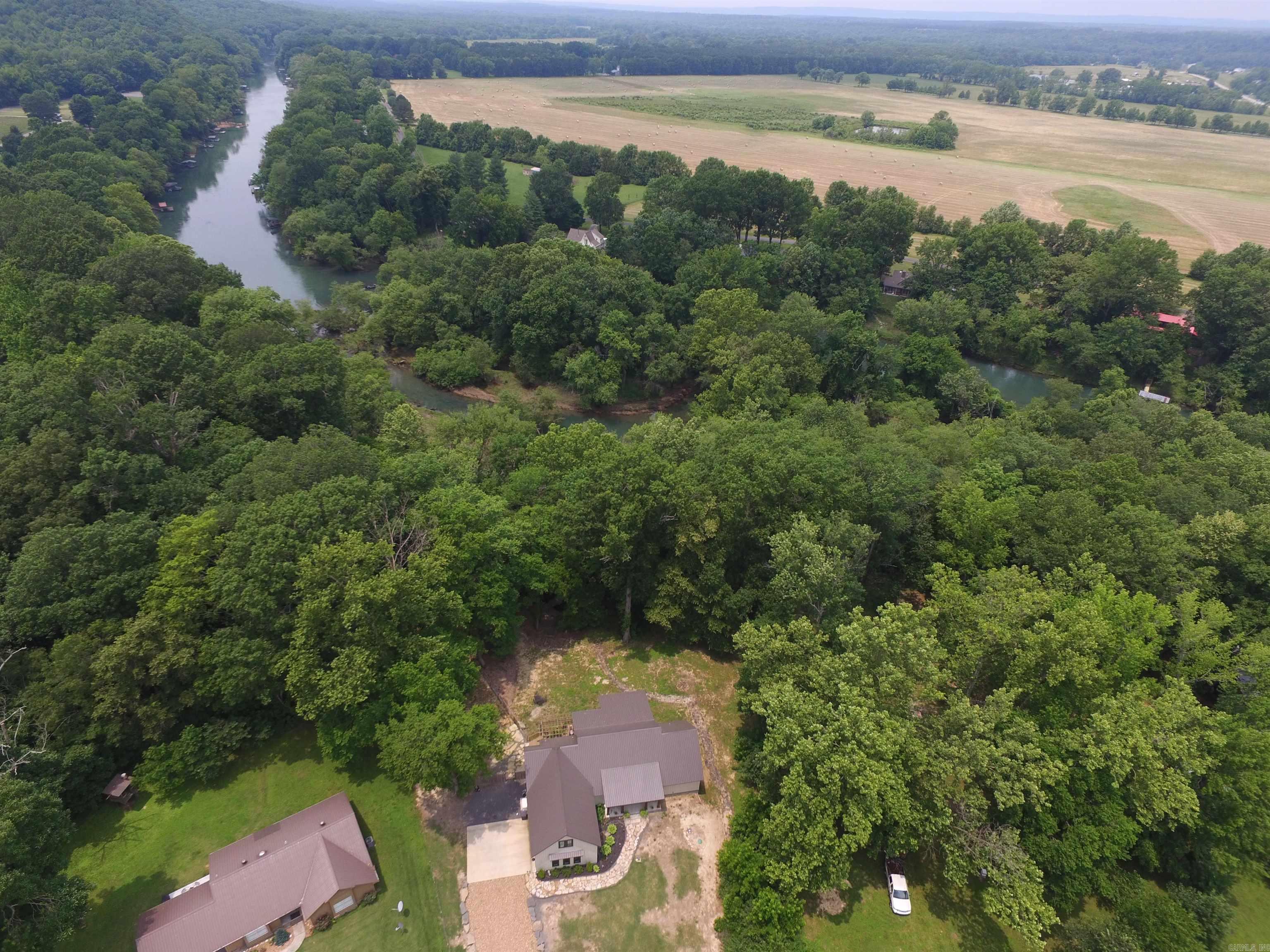 RIVER DRIVE ESTATES - SOUTH - Residential