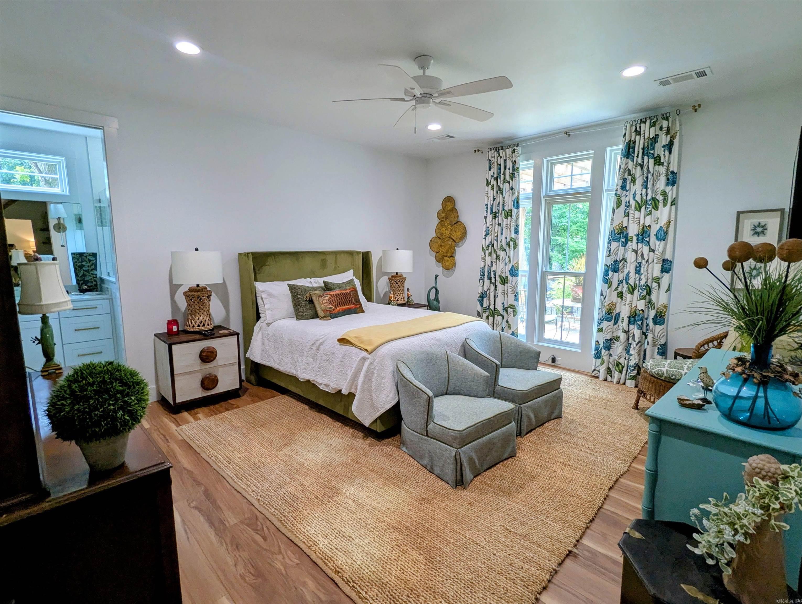 RIVER DRIVE ESTATES - SOUTH - Residential