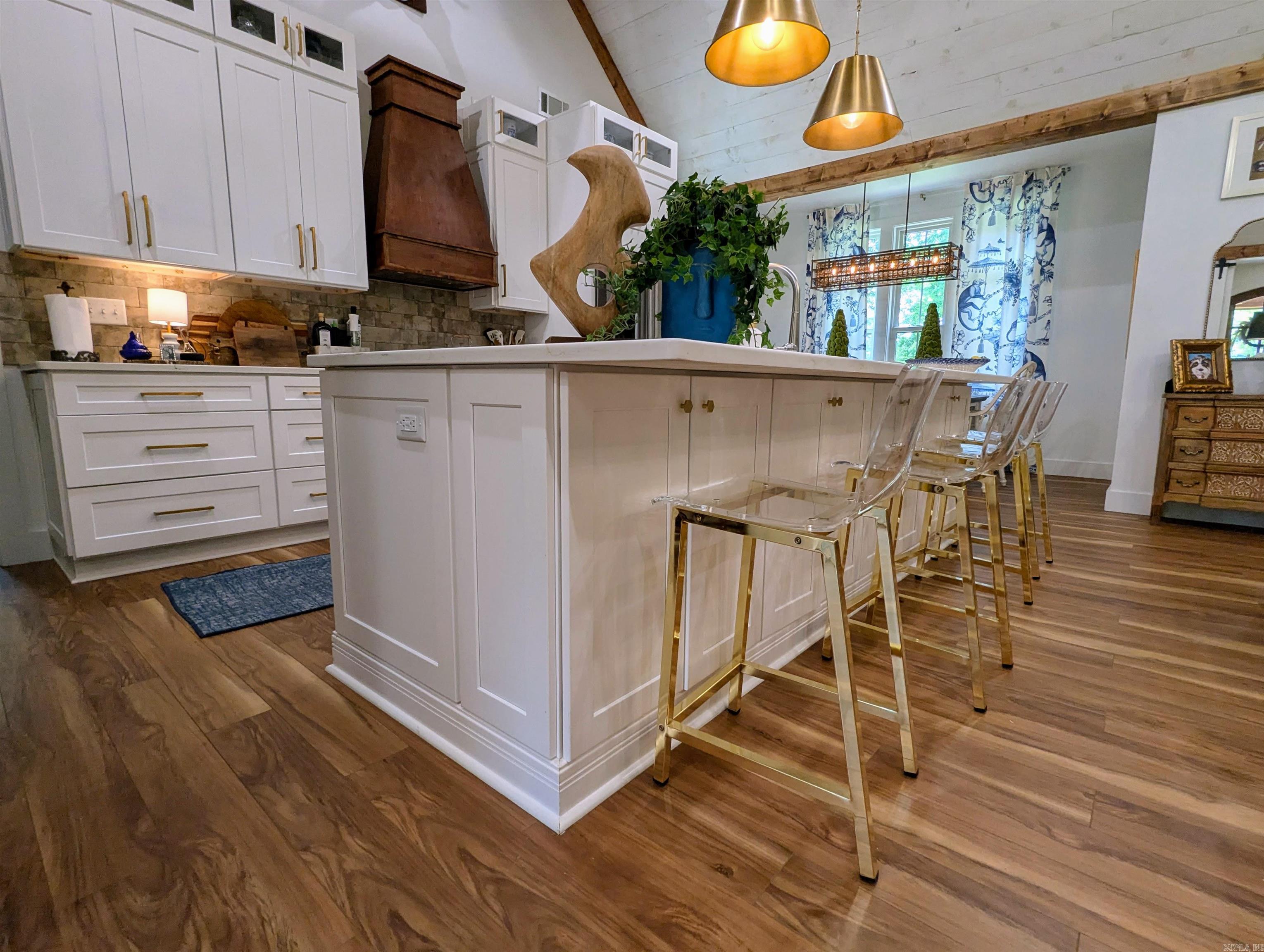 RIVER DRIVE ESTATES - SOUTH - Residential