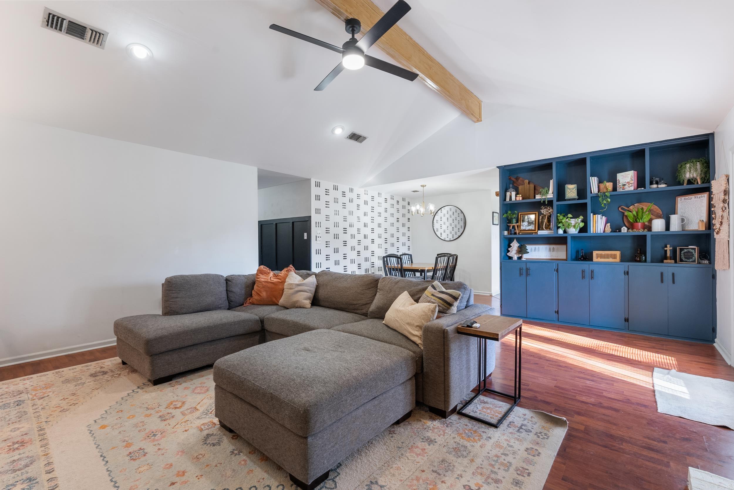 ROSEWOOD TERRACE - Residential