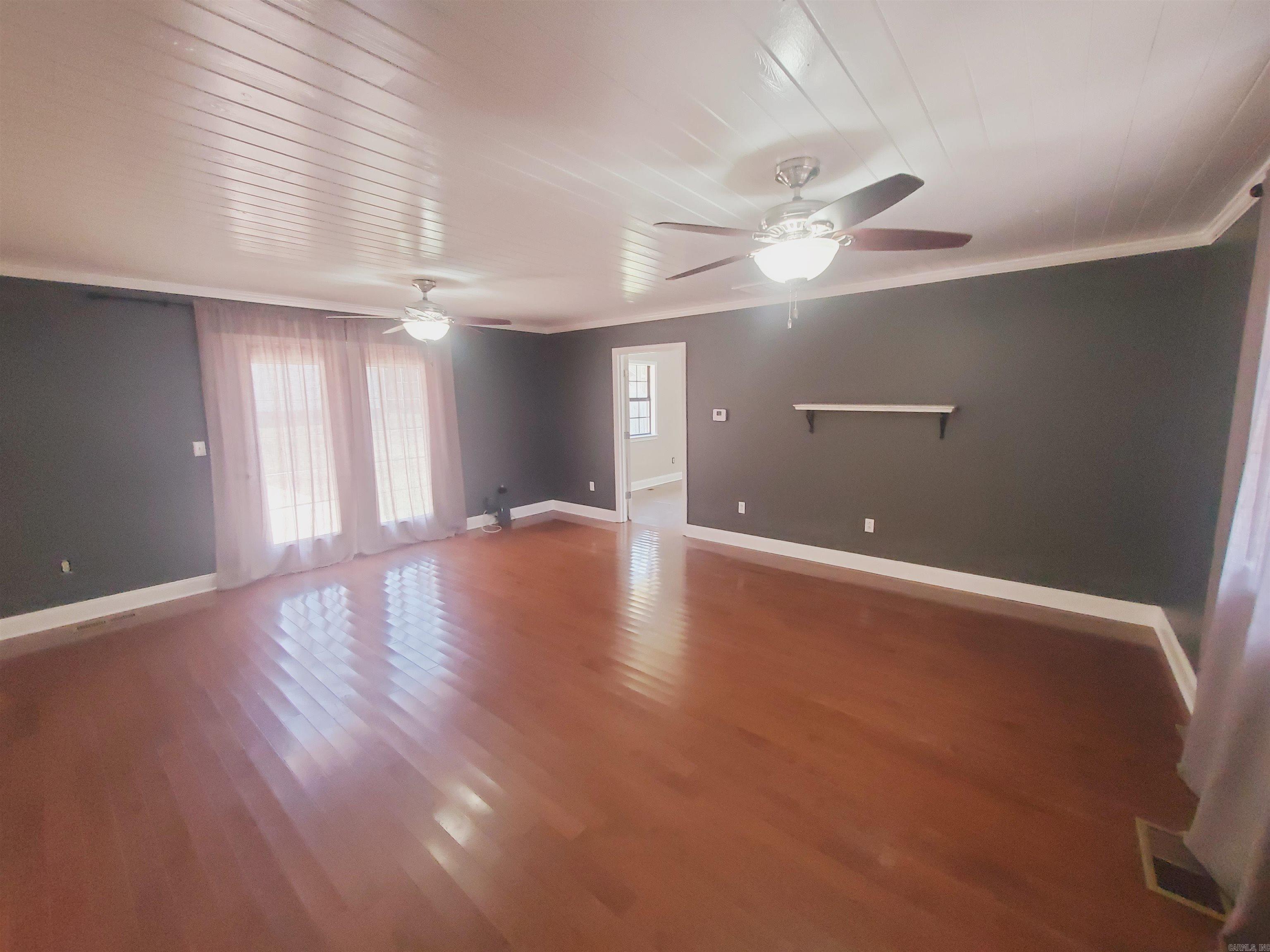 PIGGOTT - Residential