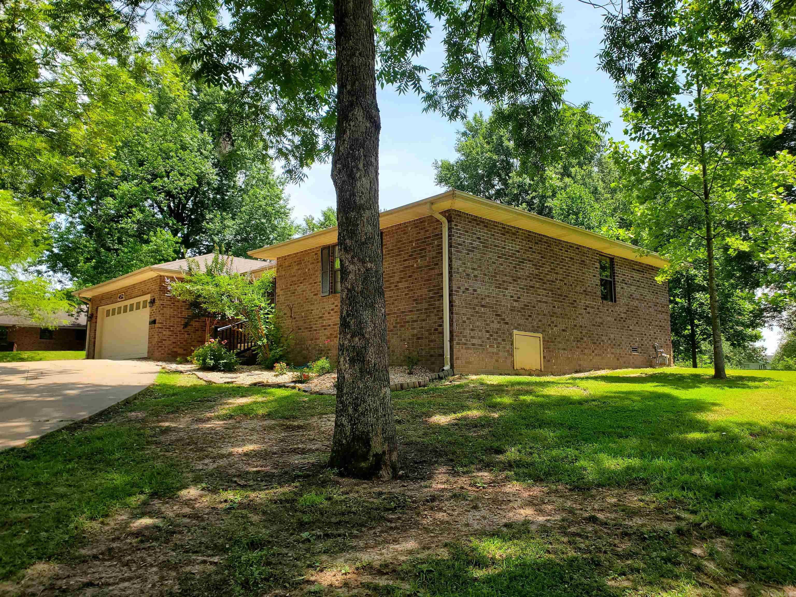 PIGGOTT - Residential