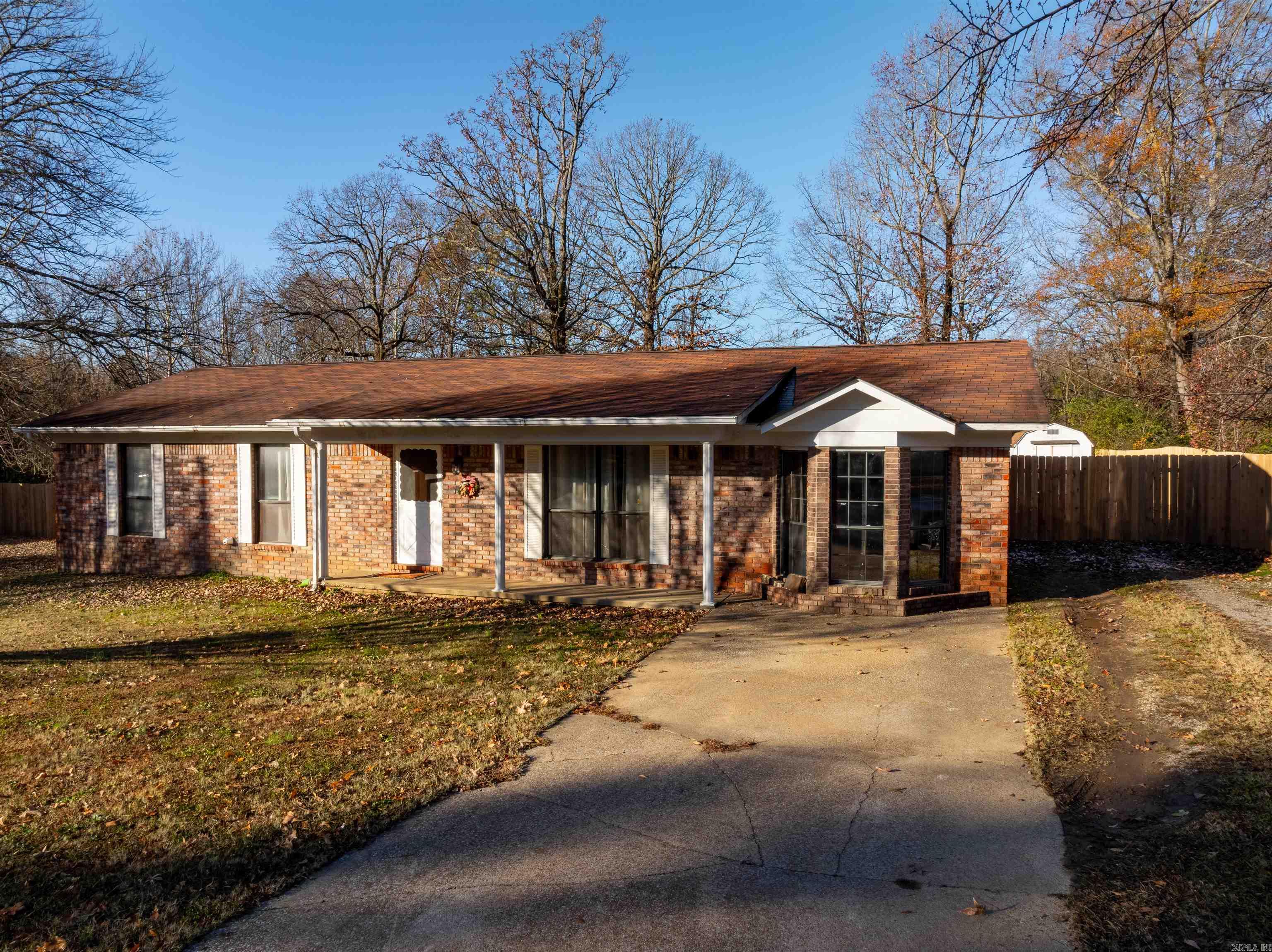 Hickory Hollow - Residential