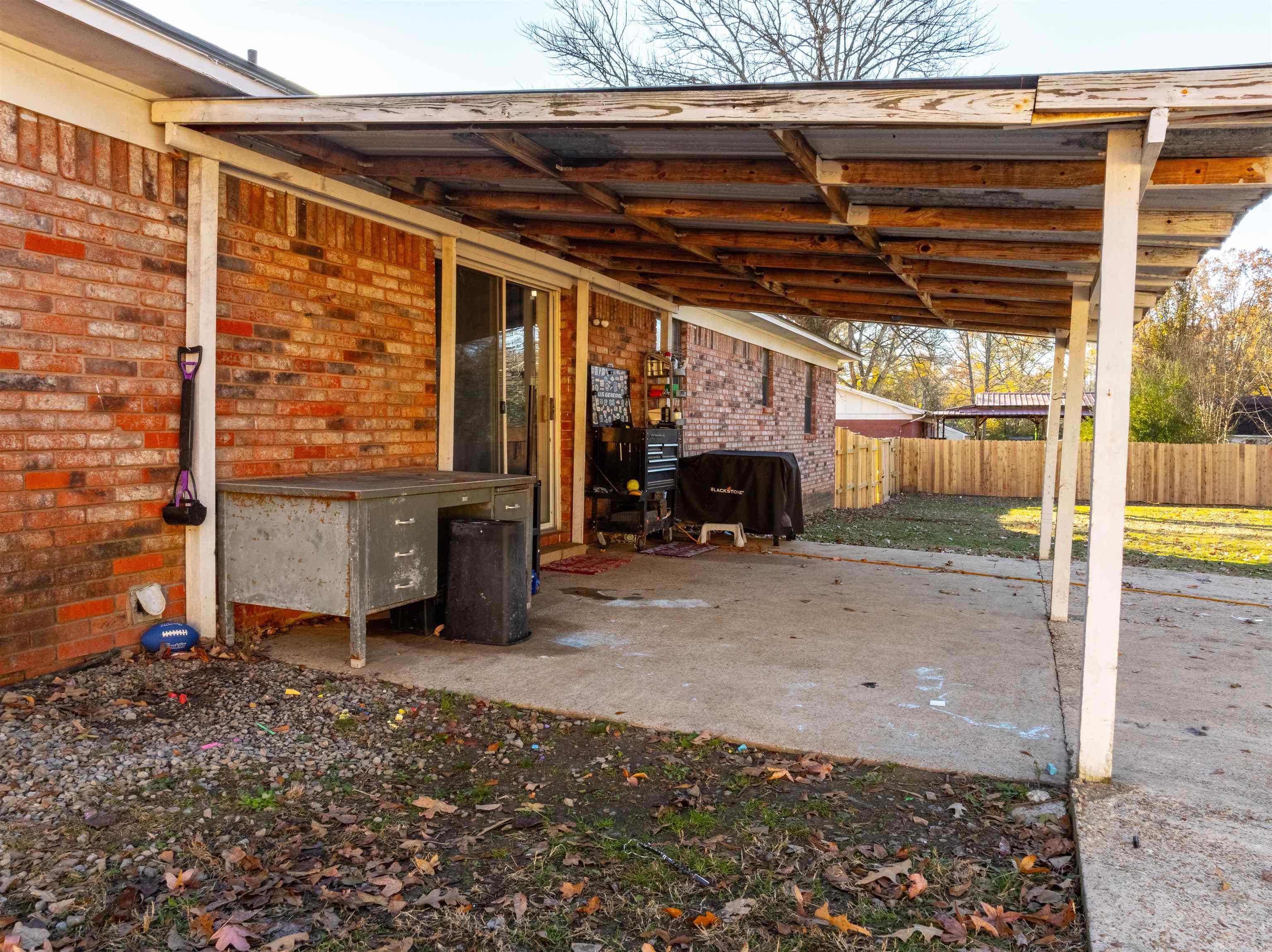 Hickory Hollow - Residential