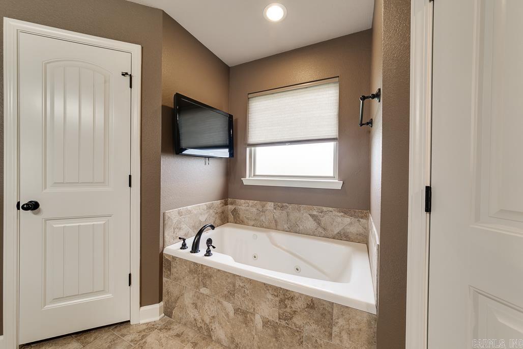 Lilly Ann - Residential