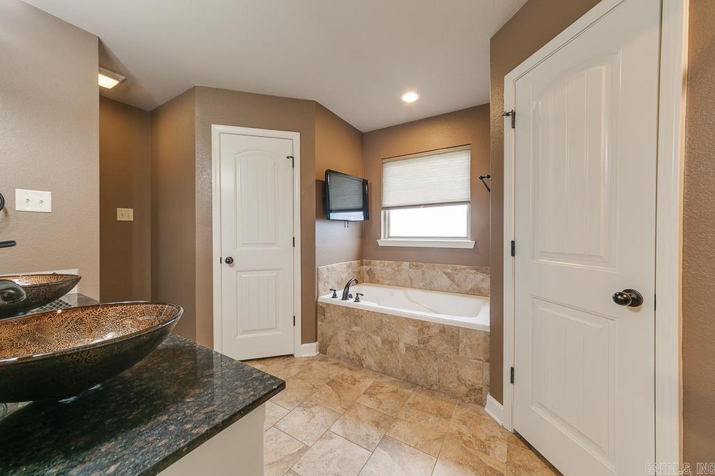 Lilly Ann - Residential