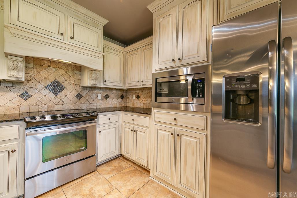 Lilly Ann - Residential