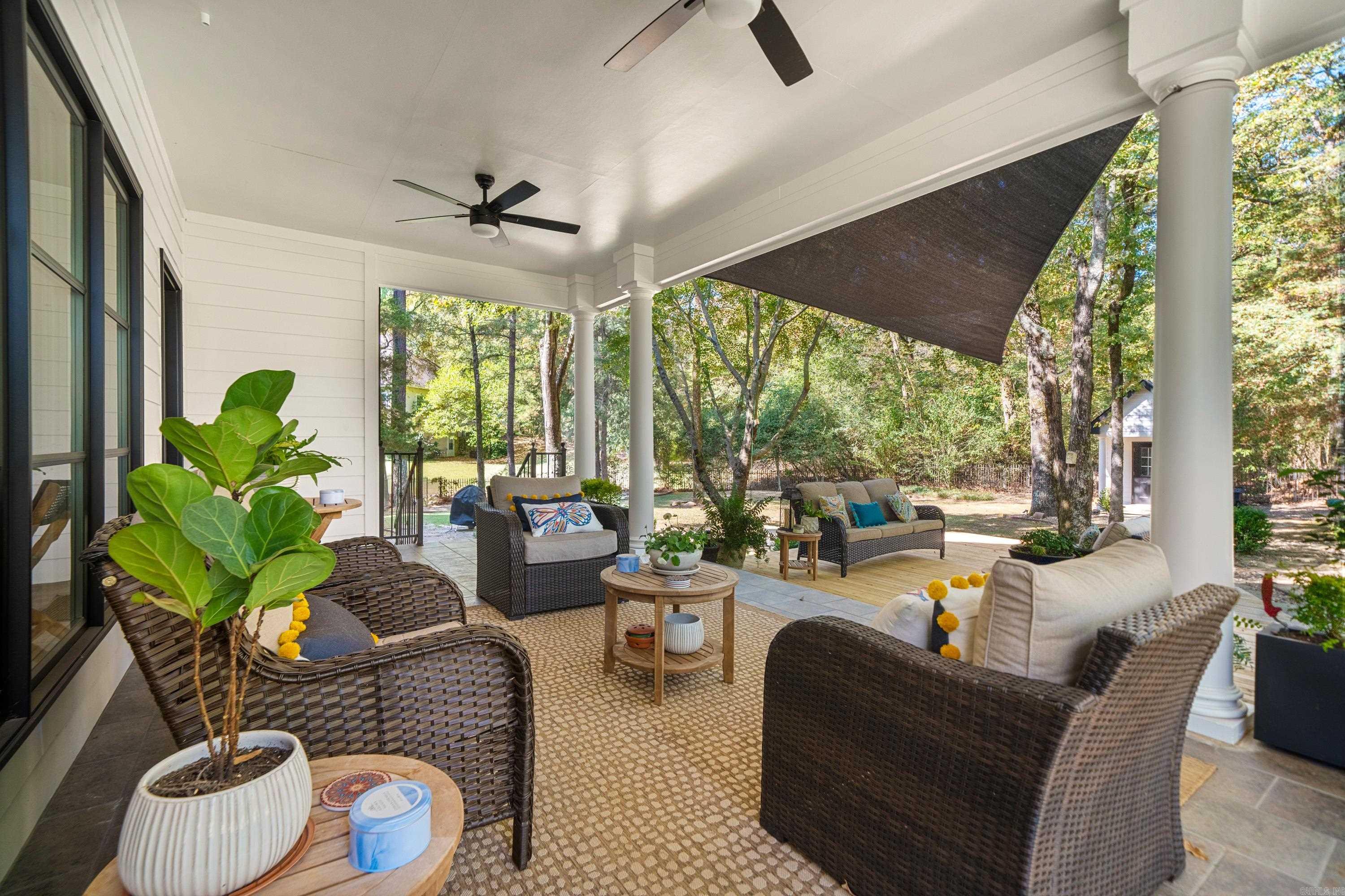 LOTUS VALLEY - Residential