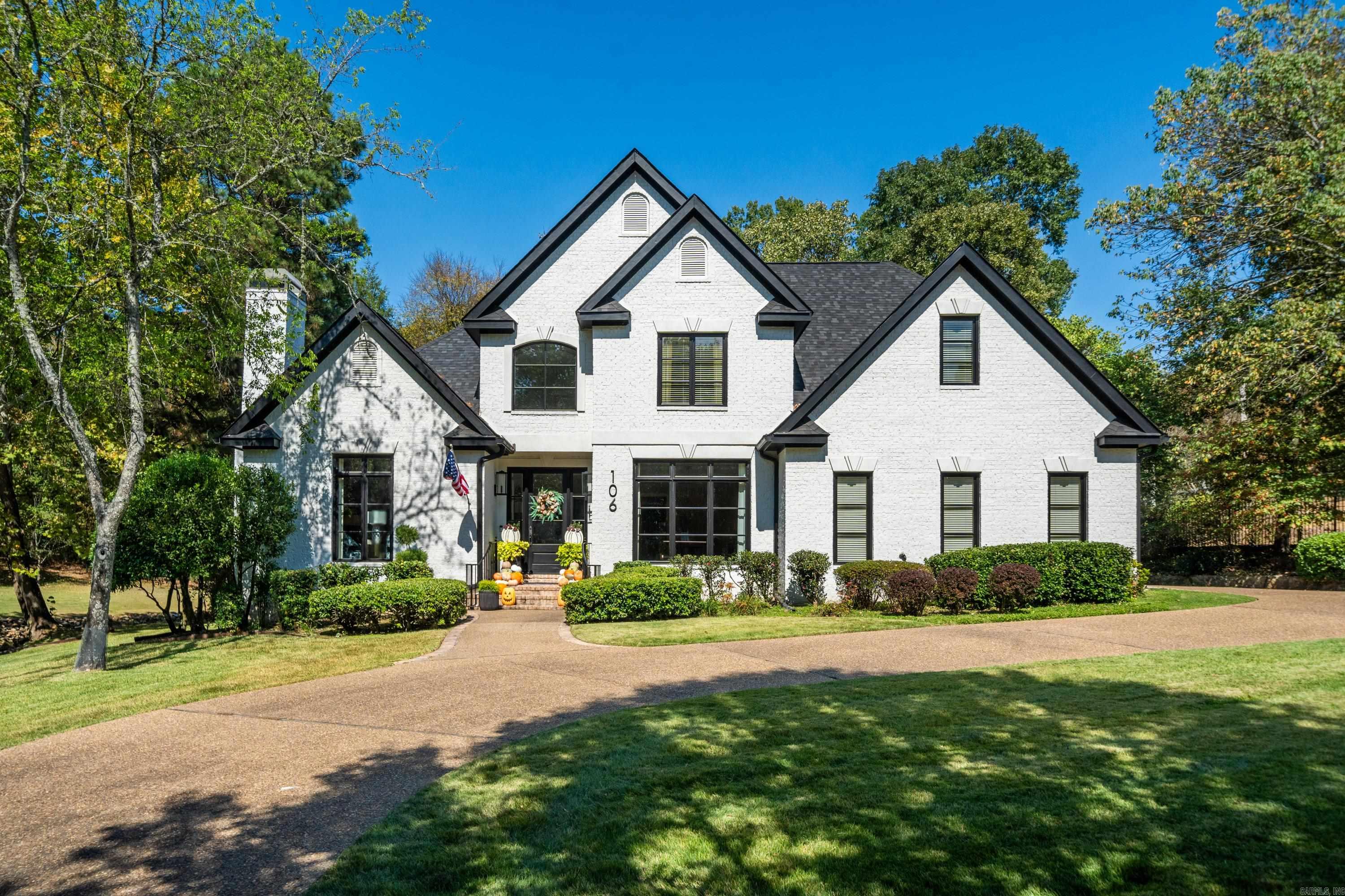 LOTUS VALLEY - Residential