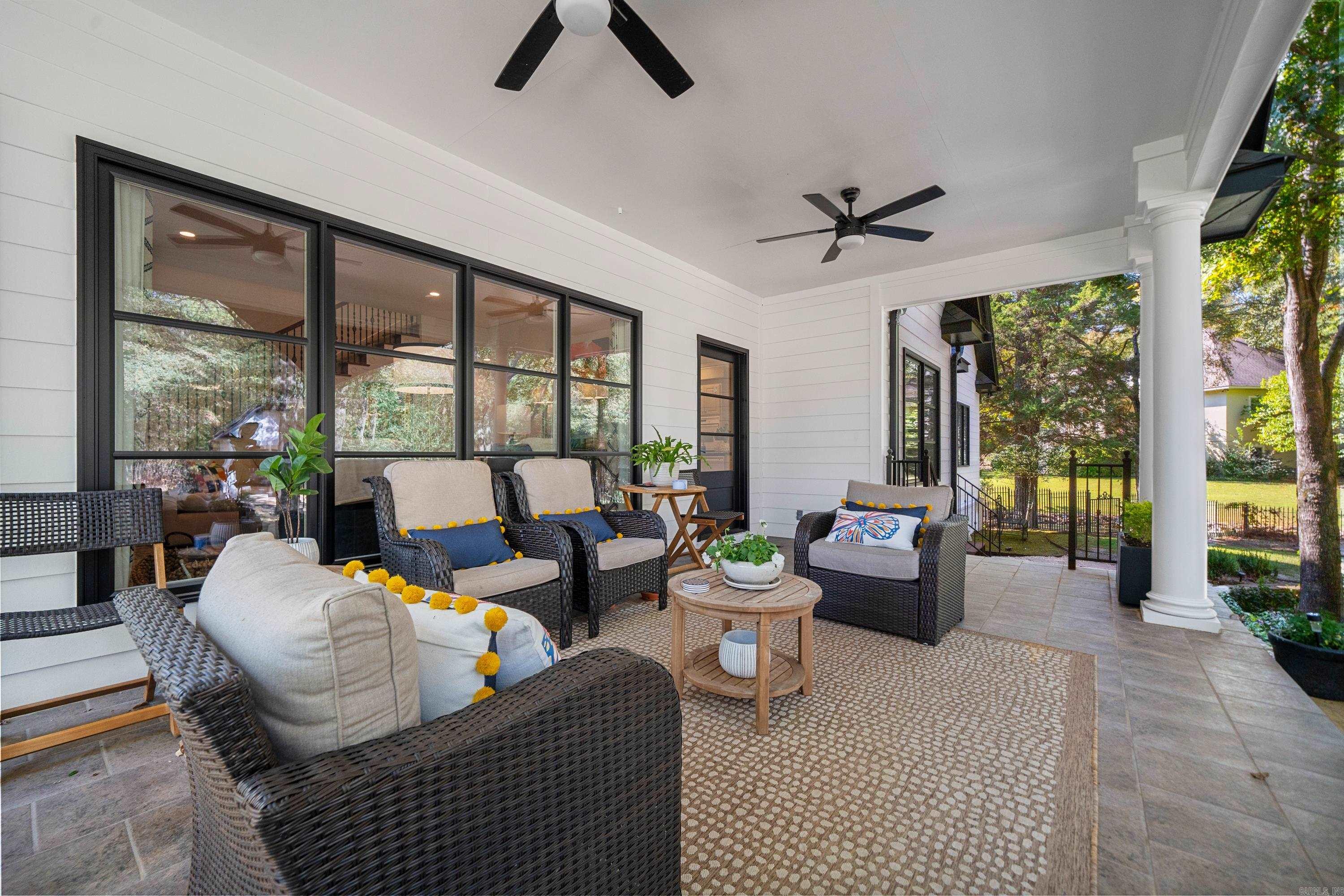 LOTUS VALLEY - Residential