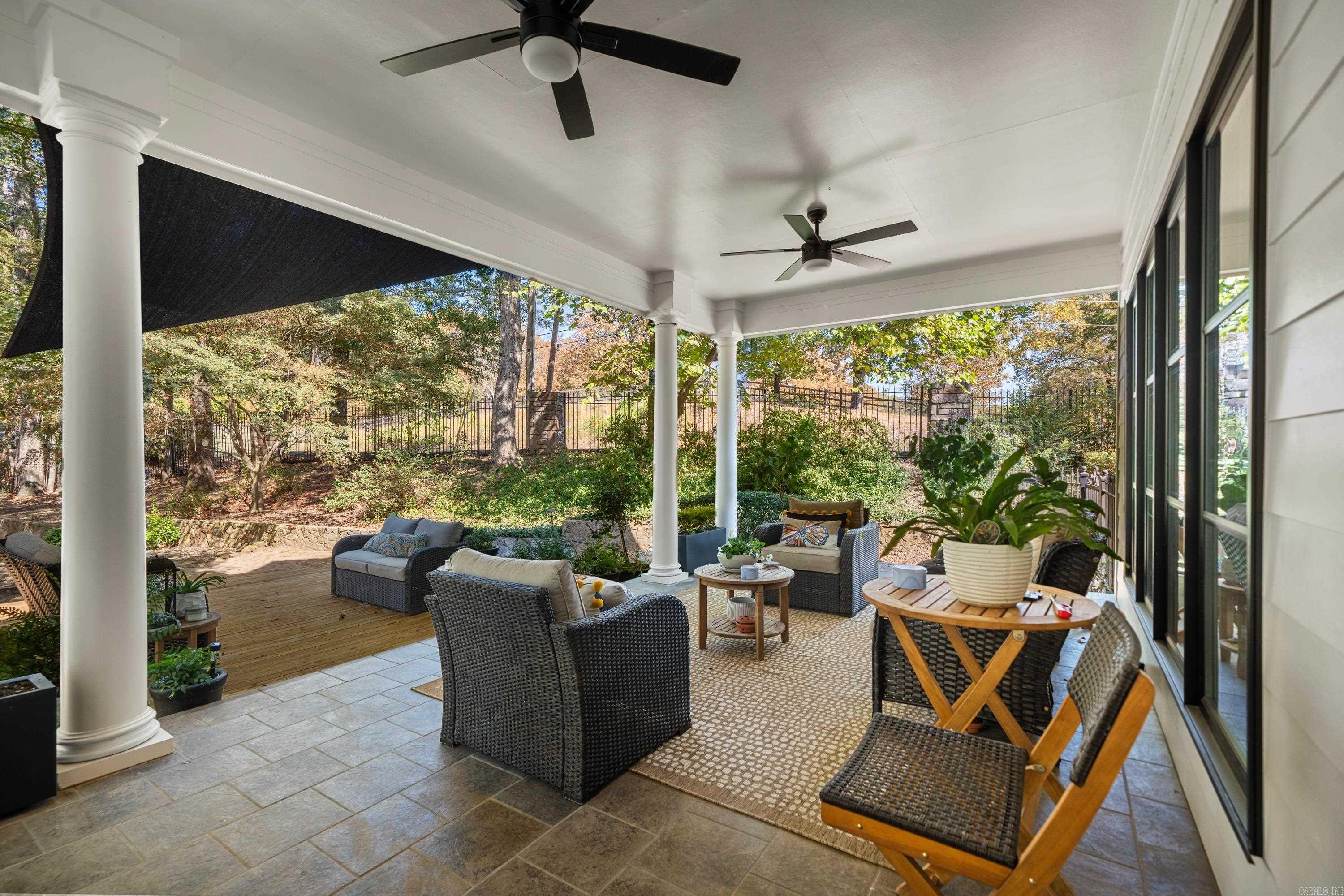 LOTUS VALLEY - Residential