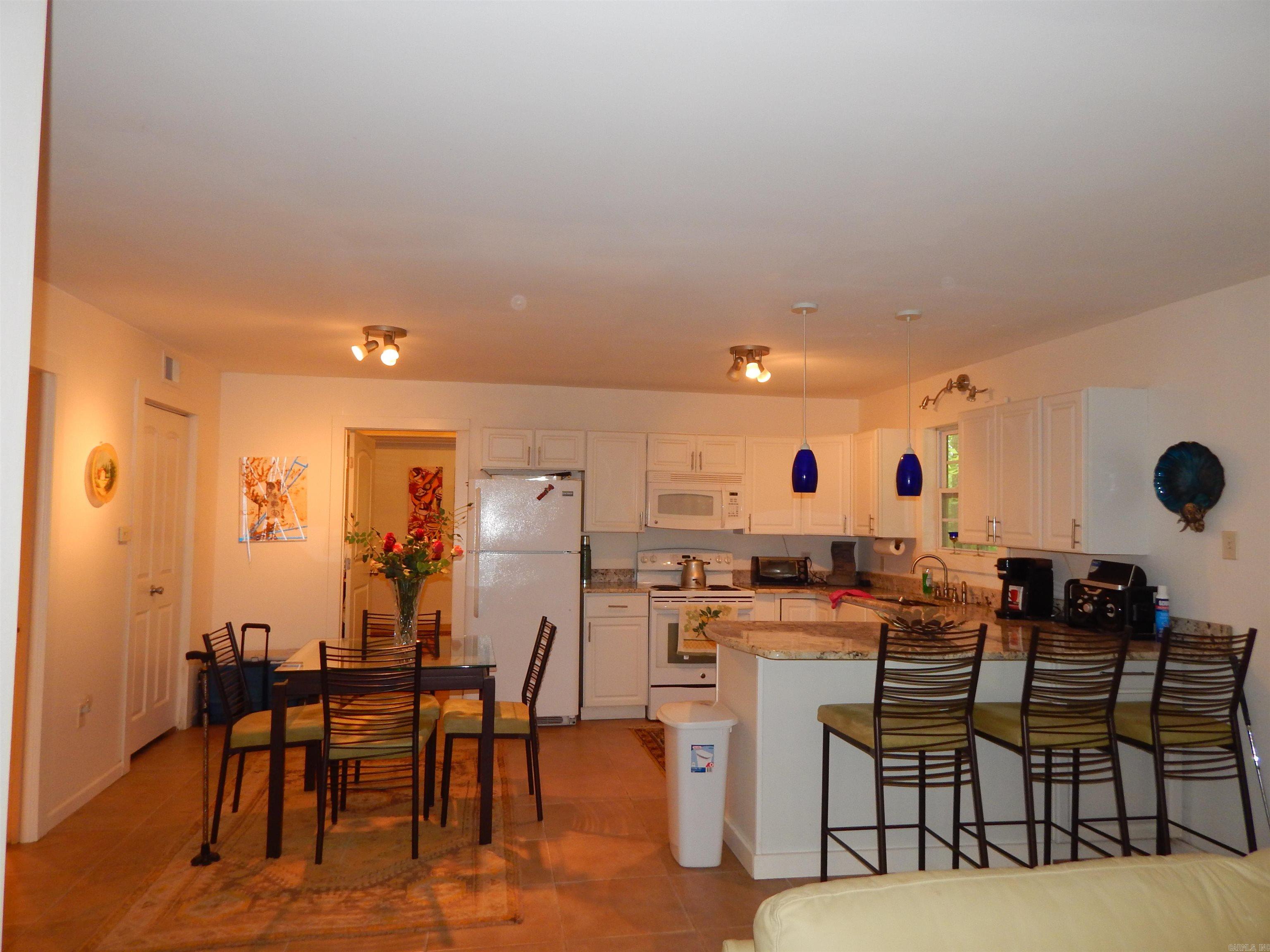 Greers Ferry-Outside - Residential