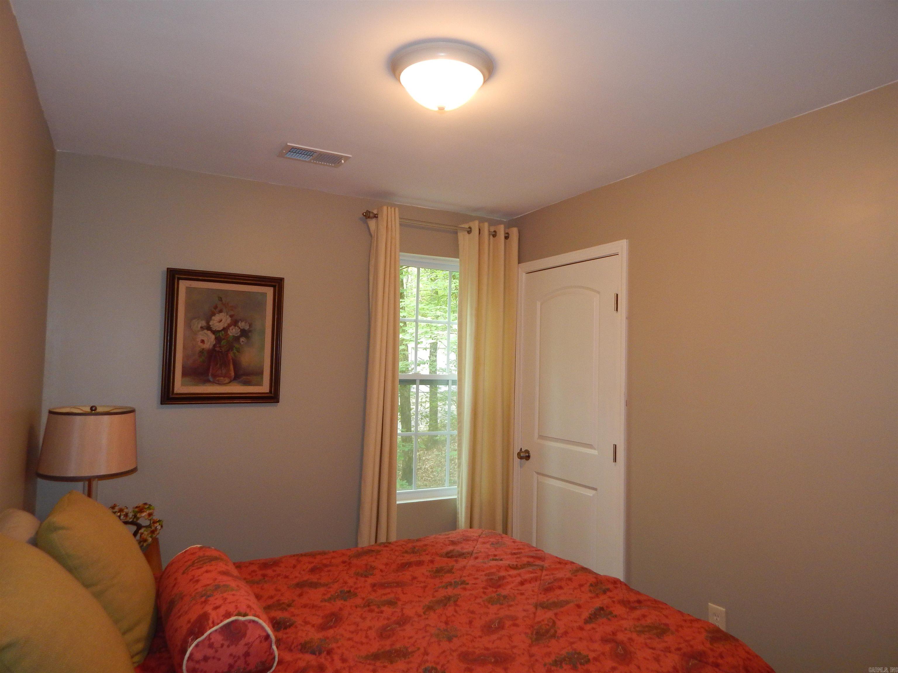 Greers Ferry-Outside - Residential