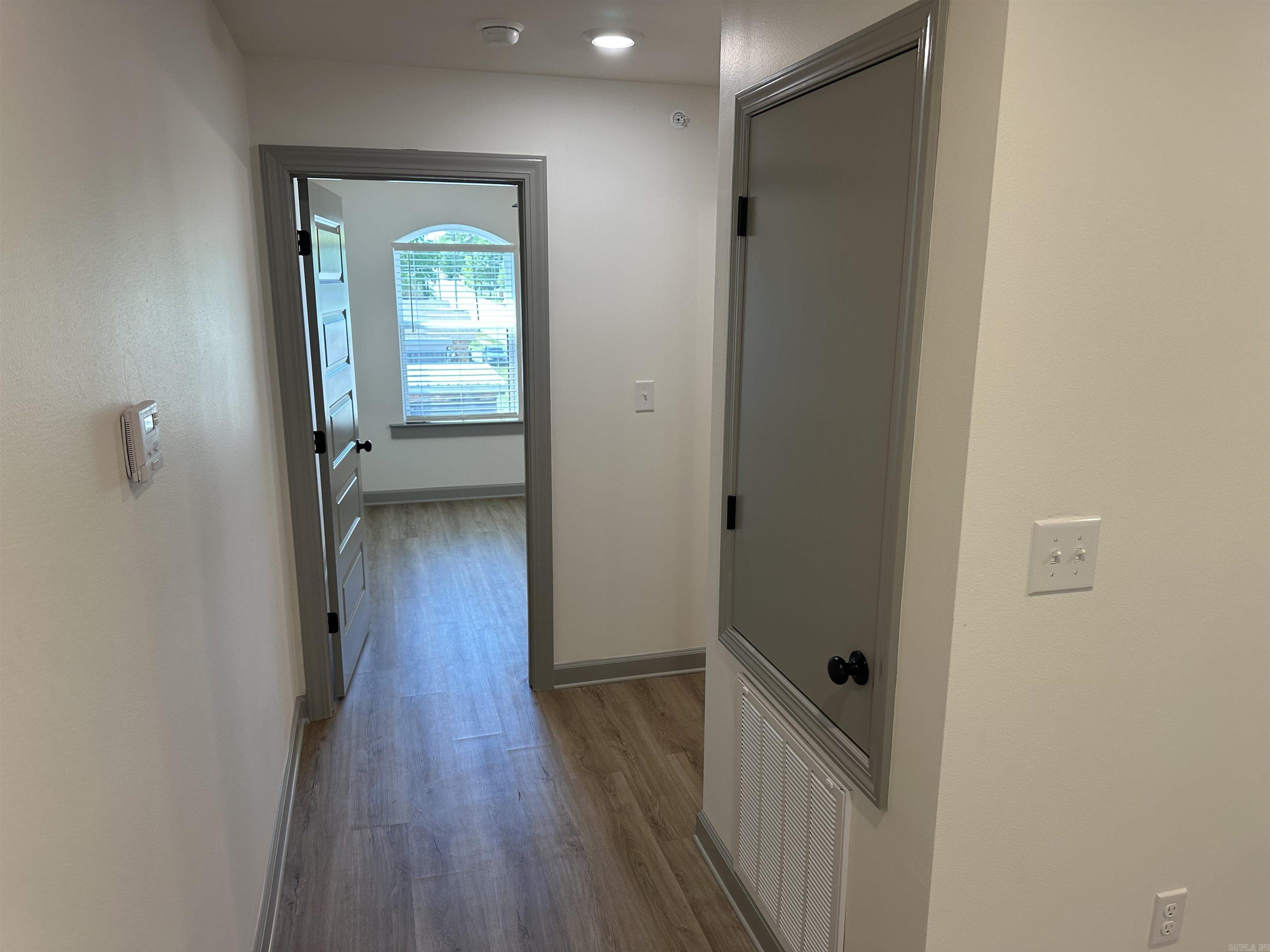 nil - Residential Lease