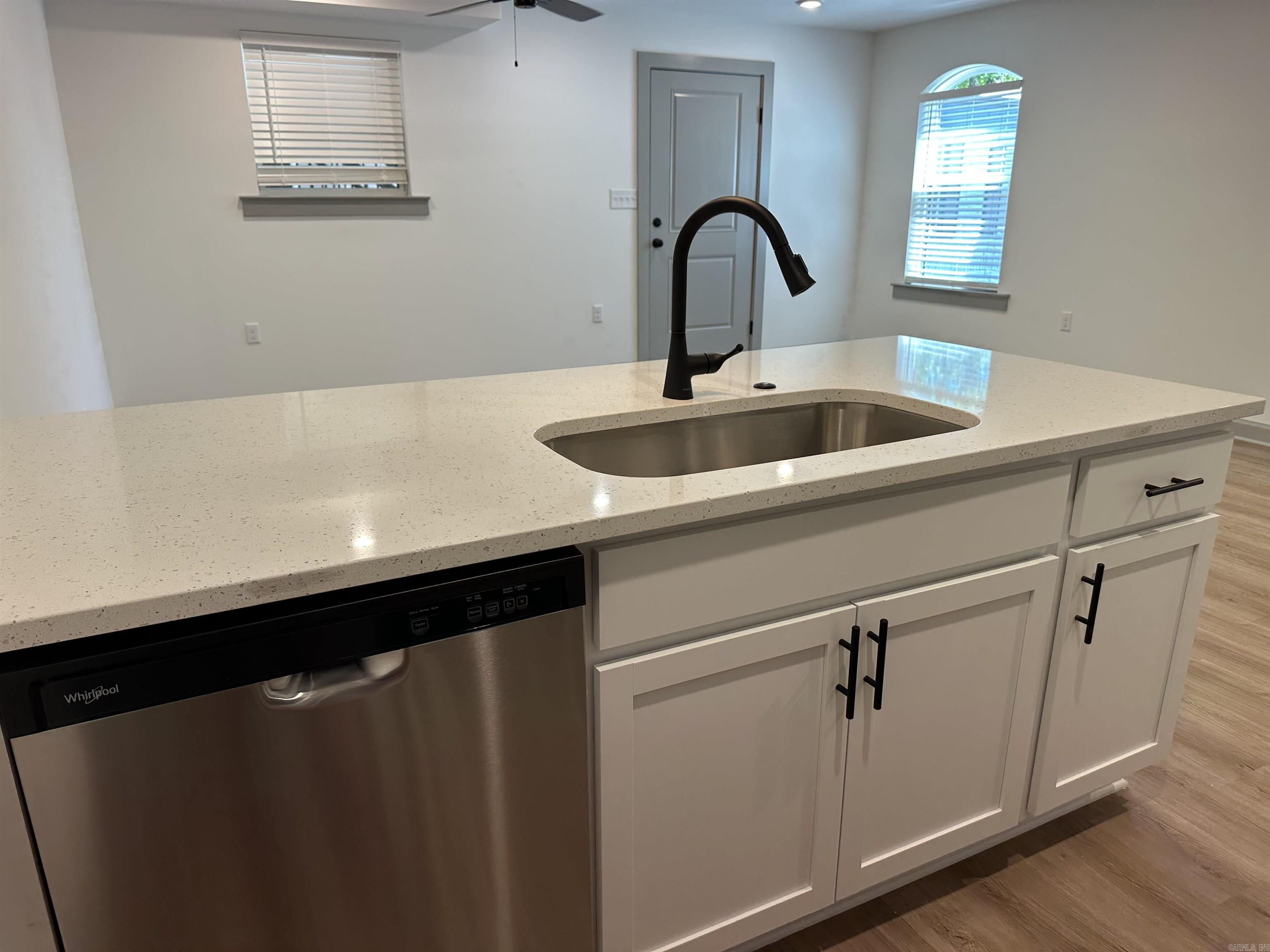 nil - Residential Lease