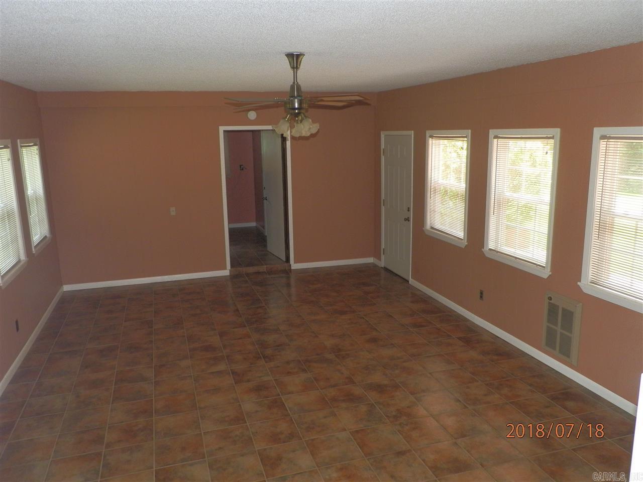 Oak Meadows Estates - Residential Lease