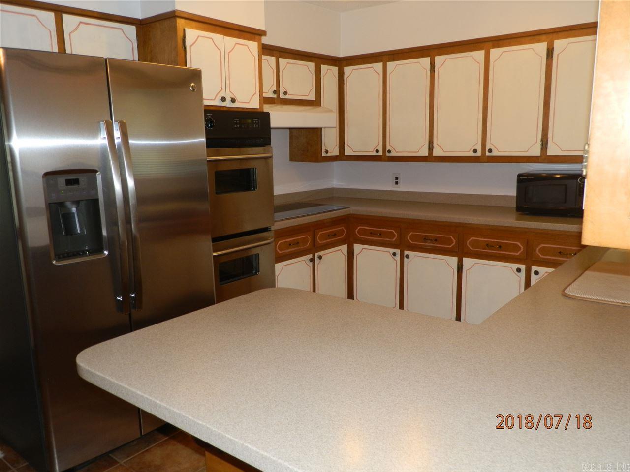 Oak Meadows Estates - Residential Lease